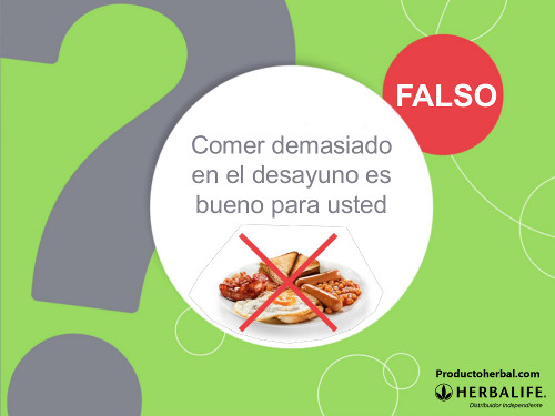 Comer demasiado en el desayuno es un mal hábito